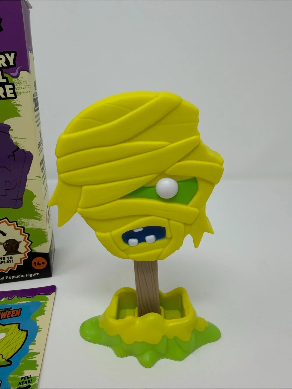 CultureFly Meltz Halloween Series 2 Mummy Popsicle Mystery Vinyl Figure